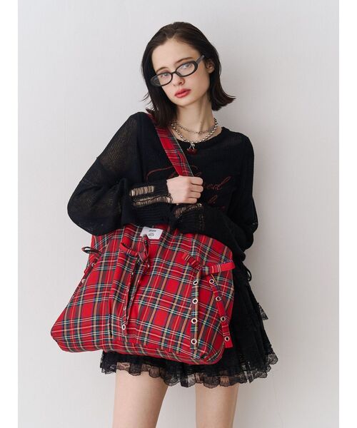 jouetie（ジュエティ）の「ハトメリボンビッグトート（トートバッグ・レディース・レッド/ブラウン/ブラック/オフホワイト・FREE）」の5枚目の写真