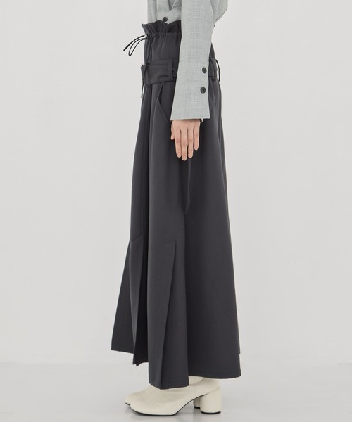 UJOH（ウジョー）の「【UJOH/ウジョー】《STUDIOUS別注》別注 Draw Code Belt Skirt/ドローコードスカート（スカート・レディース・グレー・2/1）」の10枚目の写真