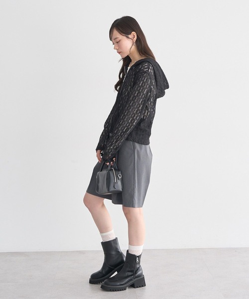 earth music&ecology(アースミュージックアンドエコロジー)の「レースパーカー(パーカー・レディース・ブラック/アイボリー・FREE)」の9枚目の写真