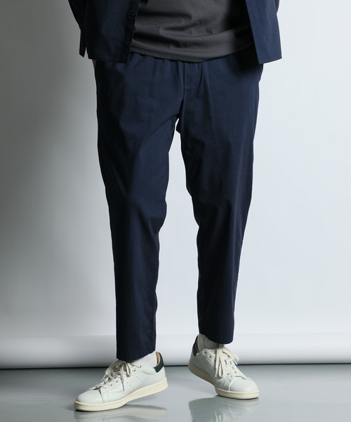 The DUFFER of ST.GEORGE（ザダファーオブセントジョージ）の「SUPER STRETCH TAPERED EASY PANTS：セットアップ対応 スーパーストレッチ テーパードイージーパンツ（スラックス・メンズ・ブラック/ブラウン/ネイビー・MEDIUM/LARGE/X-LARGE）」の3枚目の写真