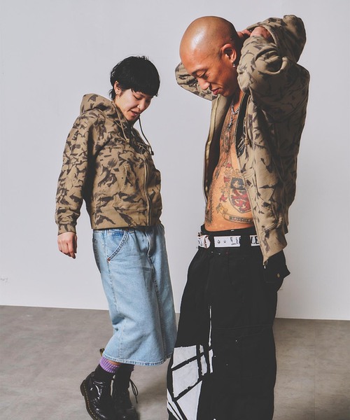 JOINT WORKS(ジョイントワークス)の「Little Willow / リトルウィロー 別注 HEART SPIDER ZIP HOODIE(パーカー・メンズ・カーキ/ブラック・MEDIUM/SMALL)」の16枚目の写真