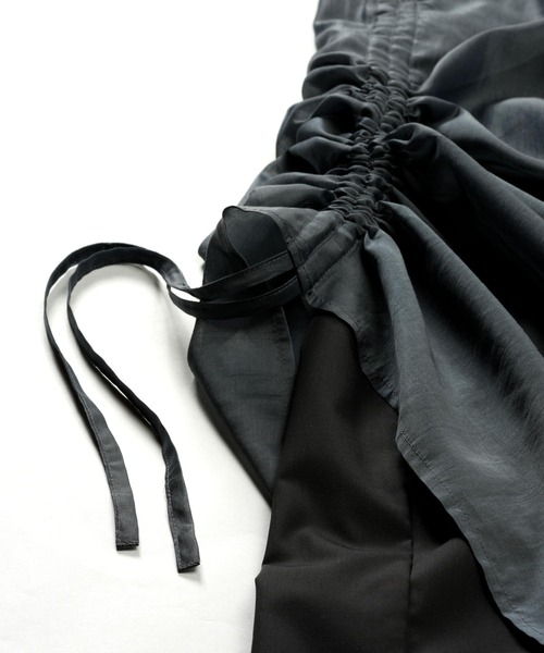 NO ID.（ノーアイディ）の「【NO ID.】Drawstrings Layered Baggy Pants / ドローストリングスレイヤードバギートラウザーズ（その他パンツ・メンズ・その他22/ブラック/グレー・2/1）」の4枚目の写真