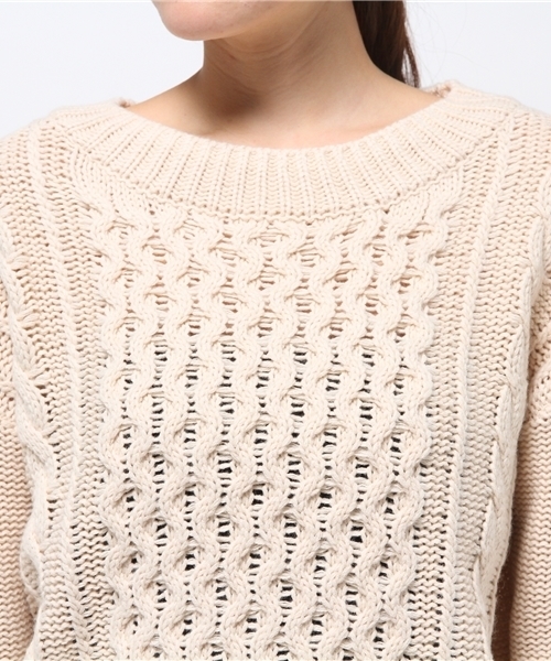 Kastane(カスタネ)の「ケーブルニット(ニット/セーター・レディース・アイボリー/ブラウン/ネイビー・FREE)」の7枚目の写真