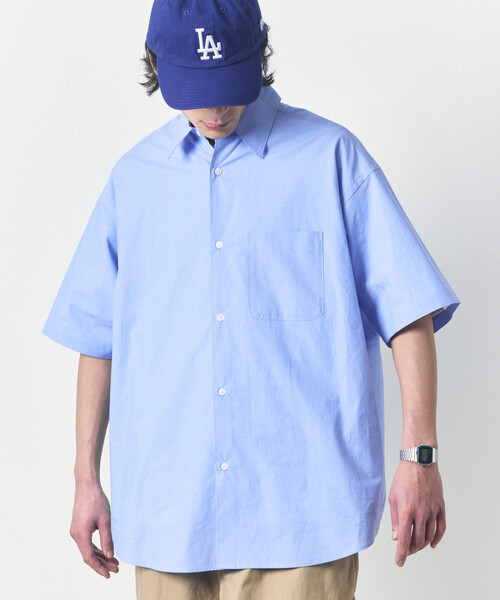 FREAK'S STORE(フリークスストア)の「限定展開 Relax Fit リラックスフィット ショートスリーブ レギュラーカラーシャツ(シャツ/ブラウス・メンズ・ベージュ/ブラック/オフホワイト/サックスブルー/ブルー系その他/チャコールグレー/ホワイト・MEDIUM/SMALL/LARGE)」の7枚目の写真