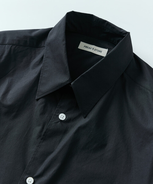 FREAK'S STORE(フリークスストア)の「限定展開 Relax Fit リラックスフィット ショートスリーブ レギュラーカラーシャツ(シャツ/ブラウス・メンズ・ベージュ/ブラック/オフホワイト/サックスブルー/ブルー系その他/チャコールグレー/ホワイト・MEDIUM/SMALL/LARGE)」の9枚目の写真