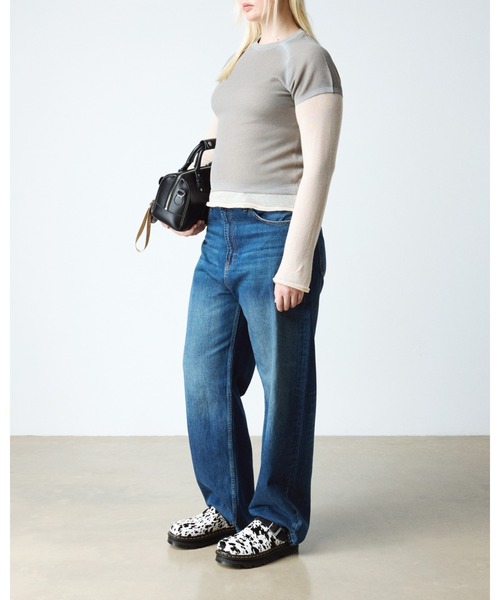 Dr. Martens(ドクターマーチン)の「Dr. Martens/ドクターマーチン ZEBZAG ミュール 42850100(サンダル・メンズ・ホワイト×ブラック・UK9/UK8/UK7/UK6/UK5/UK4/UK3)」の3枚目の写真