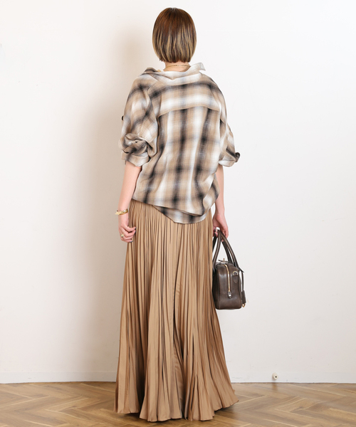 AP STUDIO（エーピーストゥディオ）の「サマーオンブレチェックシャツ（シャツ/ブラウス・レディース・キャメル・FREE）」の15枚目の写真