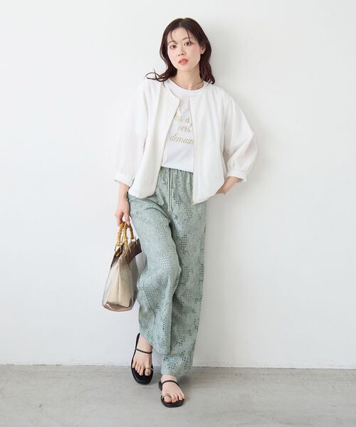 le.coeur blanc（ルクールブラン）の「カラミタンブラータックスリーブブルゾン（ブルゾン・レディース・オフホワイト/ブラック/ベージュ・38）」の10枚目の写真