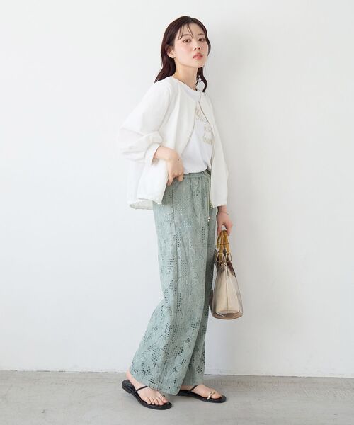 le.coeur blanc（ルクールブラン）の「カラミタンブラータックスリーブブルゾン（ブルゾン・レディース・オフホワイト/ブラック/ベージュ・38）」の12枚目の写真