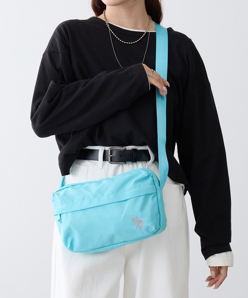 U.S. POLO ASSN.(ユーエスポロアッスン)の「【U.S. POLO ASSN.】スクエアショルダーバック USPA-2737(ショルダーバッグ・レディース・オフホワイト/ブルー/グレー/ブラック/ピンク/グリーン/レッド/ベージュ/イエロー/ネイビー・FREE)」の19枚目の写真