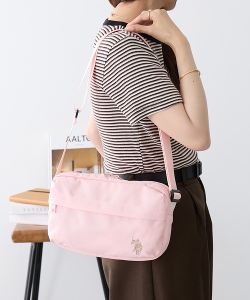 U.S. POLO ASSN.(ユーエスポロアッスン)の「【U.S. POLO ASSN.】スクエアショルダーバック USPA-2737(ショルダーバッグ・レディース・オフホワイト/ブルー/グレー/ブラック/ピンク/グリーン/レッド/ベージュ/イエロー/ネイビー・FREE)」の16枚目の写真