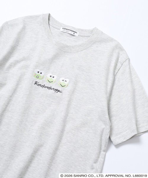 sanrio(サンリオ)の「サンリオキャラクターズ 天竺半袖Tシャツ(Tシャツ/カットソー・レディース・ラベンダー/ブラック/ネイビー/オートミール/ピンク/オフホワイト/ホワイト/ネイビー系/ライトグリーン系/アイボリー系/ブラック系1/ブラック系/ホワイト系1/ホワイト系/チャコール/サックスブルー系/ライトグリーン/ブルーグレー・M/LL/L)」の11枚目の写真