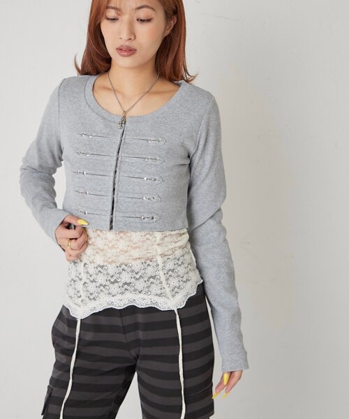 WHO'S WHO gallery(フーズフーギャラリー)の「【WEB限定サイズあり】ナポレオンショートトップス(Tシャツ/カットソー・レディース・オフホワイト/グレー/ブラック/イエロー・SMALL/MEDIUM)」の11枚目の写真