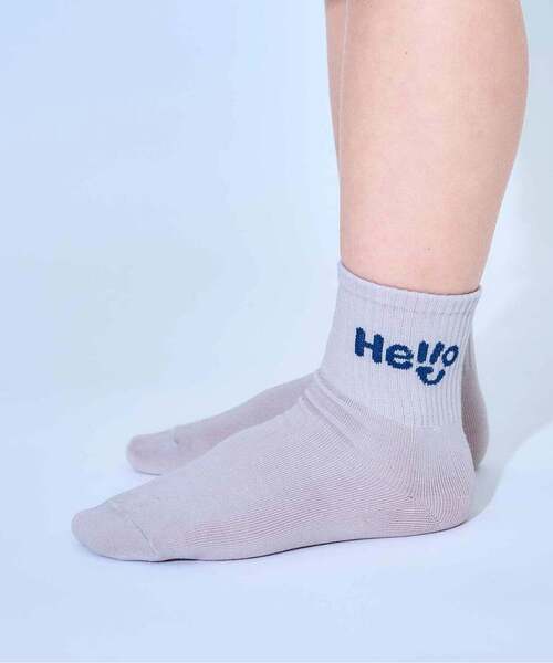 b・ROOM(ビールーム)の「HELLOソックス【子供服】【キッズ】【男の子】【女の子】(ソックス/靴下・キッズ・ブルー/ベージュ/ブラック/オフホワイト/グレー・S)」の3枚目の写真