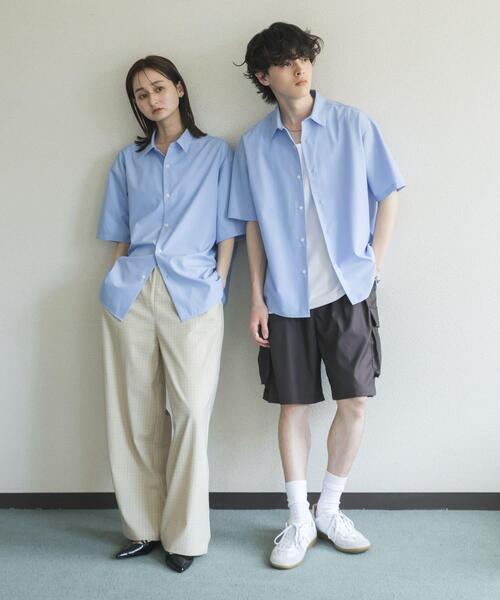 SENSE OF PLACE by URBAN RESEARCH(センスオブプレイスバイアーバンリサーチ)の「『イージーケア/速乾/接触冷感』コンフォートレギュラーカラーショートスリーブシャツ(シャツ/ブラウス・メンズ・ライトブルー/チャコールグレー/イエロー/ベージュ・LARGE/SMALL/MEDIUM)」の20枚目の写真