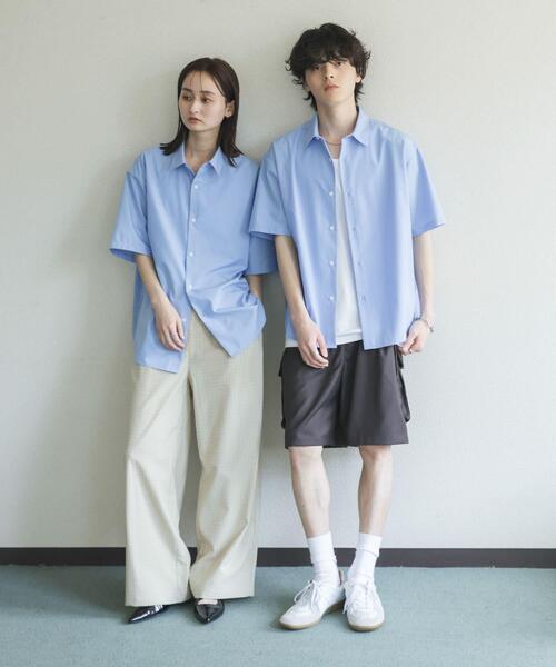 SENSE OF PLACE by URBAN RESEARCH(センスオブプレイスバイアーバンリサーチ)の「『イージーケア/速乾/接触冷感』コンフォートレギュラーカラーショートスリーブシャツ(シャツ/ブラウス・メンズ・ライトブルー/チャコールグレー/イエロー/ベージュ・LARGE/SMALL/MEDIUM)」の5枚目の写真