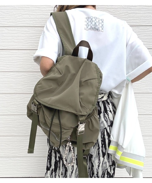 Q(キュー)の「ミリタリーバックパック(バックパック/リュック・レディース・ブラック・ONE SIZE)」の22枚目の写真