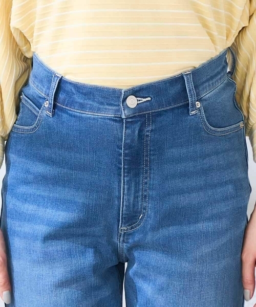 a.v.v（アーヴェヴェ）の「サマーストレッチデニムストレートパンツ（その他パンツ・レディース・ライトグレー/ブルー/ダークインディゴブルー・38/36/34/40/42）」の19枚目の写真
