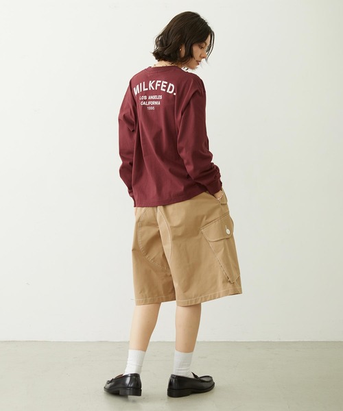 MILKFED.(ミルクフェド)の「STENCIL ARCH LOGO L/S TEE(Tシャツ/カットソー・レディース・ブラック/オフホワイト/バーガンディー・M/L)」の9枚目の写真