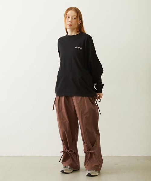 MILKFED.(ミルクフェド)の「STENCIL ARCH LOGO L/S TEE(Tシャツ/カットソー・レディース・ブラック/オフホワイト/バーガンディー・M/L)」の14枚目の写真