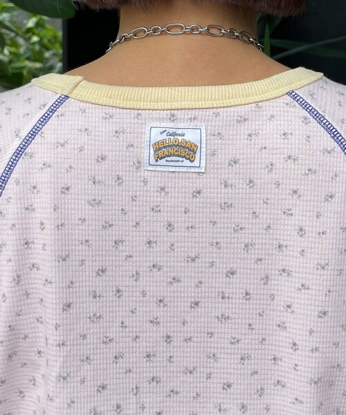 HELLO.SANFRANCISCO(ハローサンフランシスコ)の「【HELLO.SANFRANCISCO/ハローサンフランシスコ】ワッフルプリントTEE(Tシャツ/カットソー・レディース・アイボリー/サックスブルー/ピンク・ONE SIZE)」の5枚目の写真