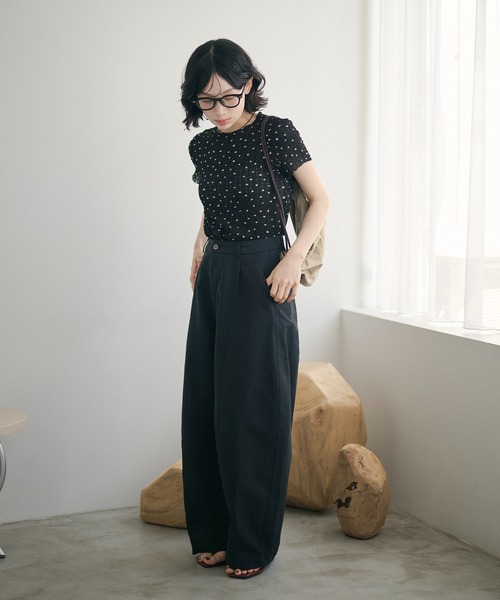 LAULEN(ローレン)の「little dot shirring tops /リトルドットシャーリングトップス(Tシャツ/カットソー・レディース・ブラック/オートミール・FREE)」の8枚目の写真