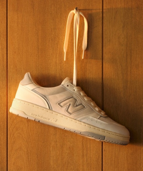 NEW BALANCE（ニューバランス）の「950（スニーカー・レディース・ホワイト×グリーン/ホワイト系その他・29.0cm/24.0cm/30.0cm/25.0cm/25.5cm/26.0cm/26.5cm/27.0cm/27.5cm/28.0cm/28.5cm/22.5cm/23.0cm/23.5cm/24.5cm）」の2枚目の写真