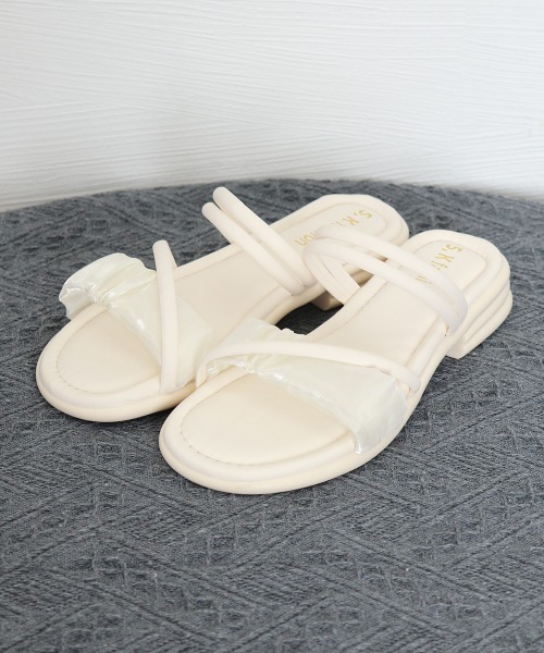 Miniministore(ミニミニストア)の「ミュールサンダル 美脚 サマーサンダル(サンダル・レディース・ブラック/ホワイト・25.0cm/22.5cm/24.5cm/24.0cm/23.5cm/23.0cm)」の3枚目の写真