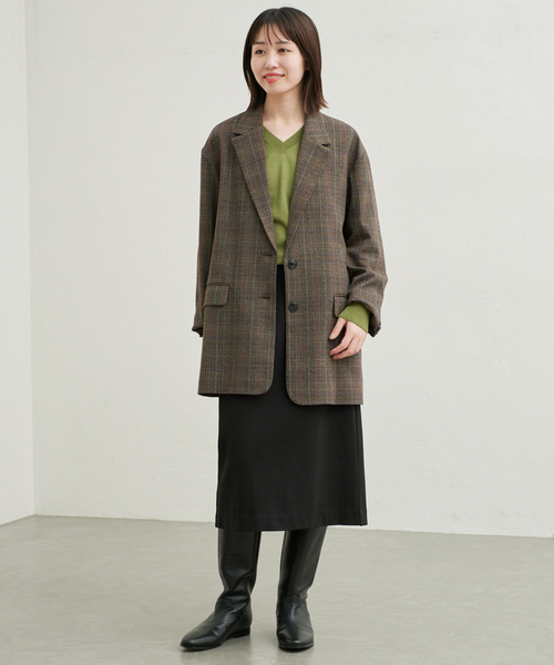 SLOBE IENA(スローブイエナ)の「《シリーズあり》ウォッシャブルプレーンオーバーVネックニット(ニット/セーター・レディース・チャコールグレー/イエロー/パープル/グリーン・FREE)」の18枚目の写真