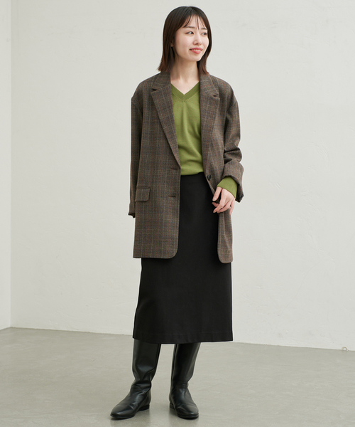 SLOBE IENA(スローブイエナ)の「《シリーズあり》ウォッシャブルプレーンオーバーVネックニット(ニット/セーター・レディース・チャコールグレー/イエロー/パープル/グリーン・FREE)」の20枚目の写真