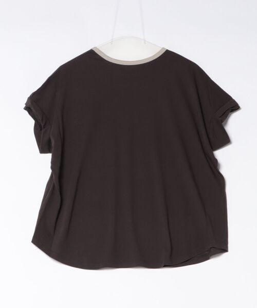 gossara(ゴサラ)の「【デイリー使いにぴったり】ネック配色ロゴT(Tシャツ/カットソー・レディース・チャコールグレー/オフホワイト/ベージュ・FREE)」の4枚目の写真