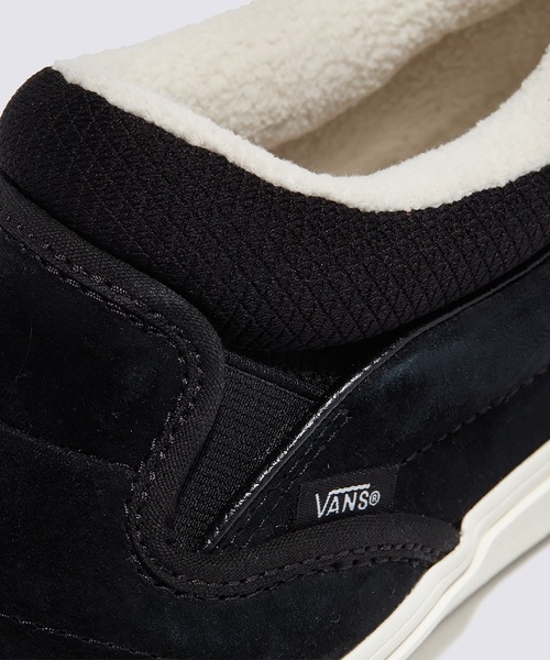 VANS(バンズ)の「スリッポン ミッド / Slip-On Mid COZY KNIT BLACK VN0009QUBM81(スリッポン・メンズ・ブラック・4)」の6枚目の写真