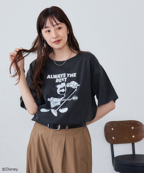 DISCOAT(ディスコート)の「【Enlude】DisneyフロッキーロゴTシャツ《ユニセックス》(Tシャツ/カットソー・レディース・ライトベージュ/オフホワイト/チャコールグレー・FREE)」の7枚目の写真