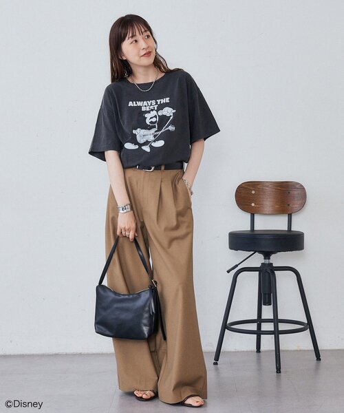 DISCOAT(ディスコート)の「【Enlude】DisneyフロッキーロゴTシャツ《ユニセックス》(Tシャツ/カットソー・レディース・ライトベージュ/オフホワイト/チャコールグレー・FREE)」の8枚目の写真