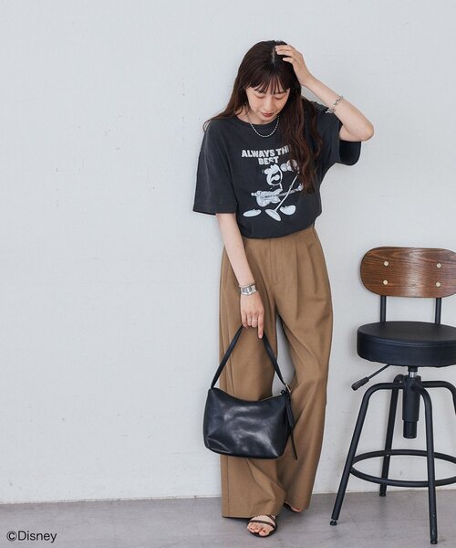 DISCOAT(ディスコート)の「【Enlude】DisneyフロッキーロゴTシャツ《ユニセックス》(Tシャツ/カットソー・レディース・ライトベージュ/オフホワイト/チャコールグレー・FREE)」の9枚目の写真
