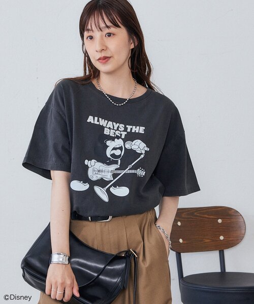 DISCOAT(ディスコート)の「【Enlude】DisneyフロッキーロゴTシャツ《ユニセックス》(Tシャツ/カットソー・レディース・ライトベージュ/オフホワイト/チャコールグレー・FREE)」の11枚目の写真