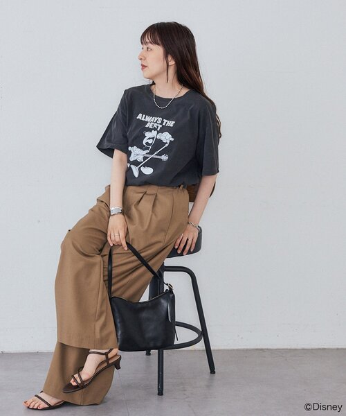 DISCOAT(ディスコート)の「【Enlude】DisneyフロッキーロゴTシャツ《ユニセックス》(Tシャツ/カットソー・レディース・ライトベージュ/オフホワイト/チャコールグレー・FREE)」の14枚目の写真
