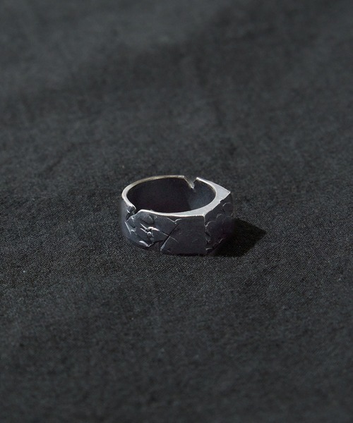 gifthand(ギフトハンド)の「【gifthand/ギフトハンド】Sv signet s ring(smoke)(リング・メンズ・ブラック・19号/17号)」の3枚目の写真