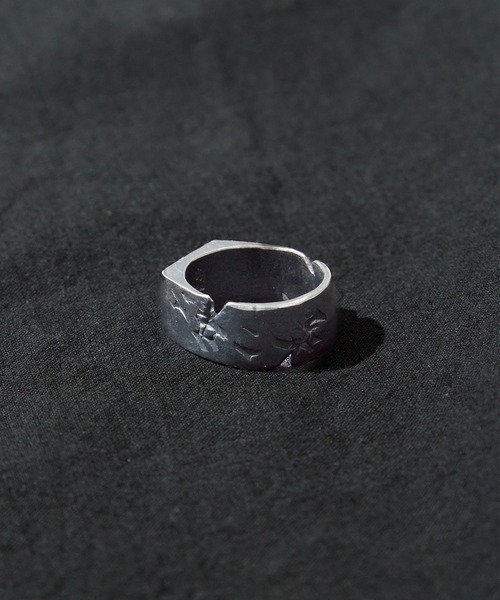 gifthand(ギフトハンド)の「【gifthand/ギフトハンド】Sv signet s ring(smoke)(リング・メンズ・ブラック・19号/17号)」の4枚目の写真