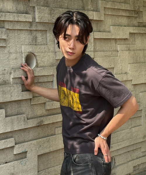 AMOU(アモウ)の「Dancing Skull half T-shirts CHACOAL(Tシャツ/カットソー・レディース・その他・3/2/1)」の10枚目の写真