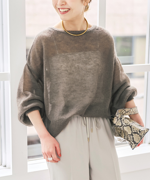 Spick & Span(スピックアンドスパン)の「ルーズモヘヤパフスリーブニット(ニット/セーター・レディース・チャコールグレー/ピンク系その他/ボルドー/モカ・FREE)」の18枚目の写真