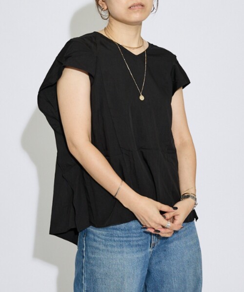 DESIGNWORKS(デザインワークス)の「【一部店舗限定】後ろボタン3WAYブラウス(シャツ/ブラウス・レディース・ブラック/ホワイト/カーキ・フリー)」の21枚目の写真