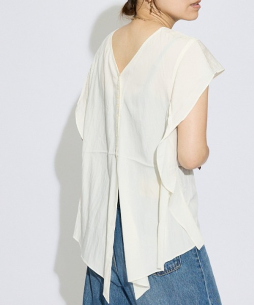 DESIGNWORKS(デザインワークス)の「【一部店舗限定】後ろボタン3WAYブラウス(シャツ/ブラウス・レディース・ブラック/ホワイト/カーキ・フリー)」の1枚目の写真