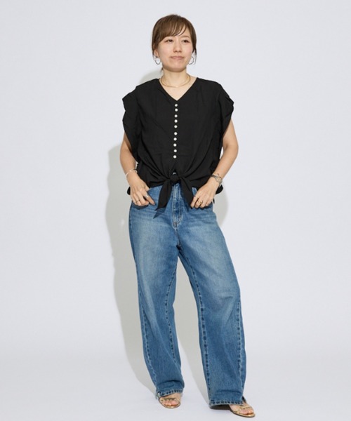 DESIGNWORKS(デザインワークス)の「【一部店舗限定】後ろボタン3WAYブラウス(シャツ/ブラウス・レディース・ブラック/ホワイト/カーキ・フリー)」の8枚目の写真