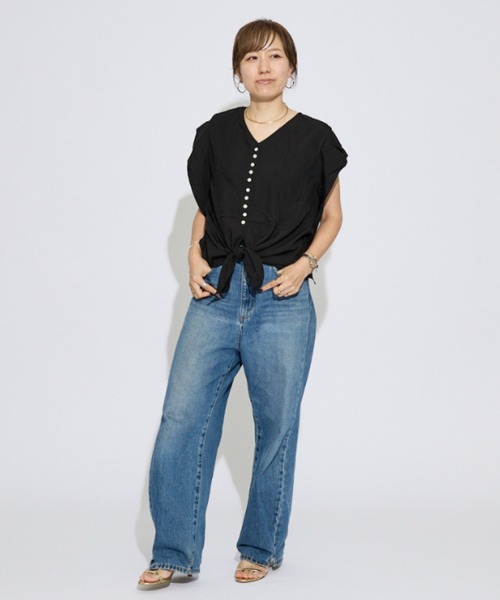 DESIGNWORKS(デザインワークス)の「【一部店舗限定】後ろボタン3WAYブラウス(シャツ/ブラウス・レディース・ブラック/ホワイト/カーキ・フリー)」の9枚目の写真