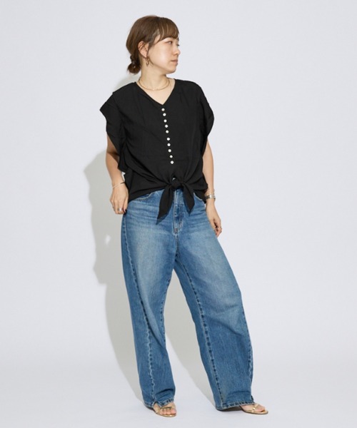 DESIGNWORKS(デザインワークス)の「【一部店舗限定】後ろボタン3WAYブラウス(シャツ/ブラウス・レディース・ブラック/ホワイト/カーキ・フリー)」の10枚目の写真