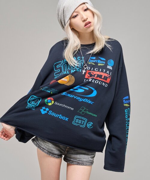 Sourcream(サワークリーム)の「【Sourcream】カンパニーロゴ切りっぱなしスウェット(スウェット・レディース・チャコールグレー/ブラック・FREE)」の4枚目の写真