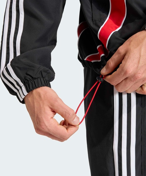 adidas(アディダス)の「チームガイスト ハーフジップ スウェットシャツ / ハーフジップ / アディダスオリジナルス adidas Originals(スウェット・メンズ・ブラック・XX-LARGE/3XL/LARGE/MEDIUM/SMALL/X-LARGE/X-SMALL)」の5枚目の写真