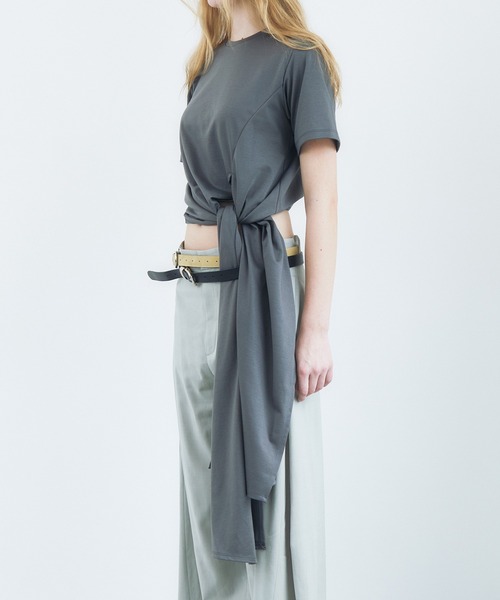 LE CIEL BLEU(ルシェルブルー)の「タイディテールTシャツ / Tie-Detail T-Shirt(Tシャツ/カットソー・レディース・チャコールグレー/オフホワイト・36)」の14枚目の写真