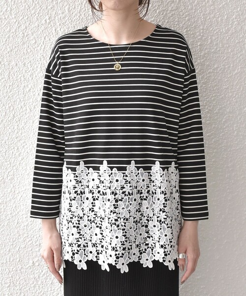 SHIPS Colors(シップス カラーズ)の「【WEB限定】SHIPS Colors:ポンチ レース コンビ トップス(ボーダー)2◇(Tシャツ/カットソー・レディース・ブラック/オフホワイト・ONE SIZE)」の15枚目の写真